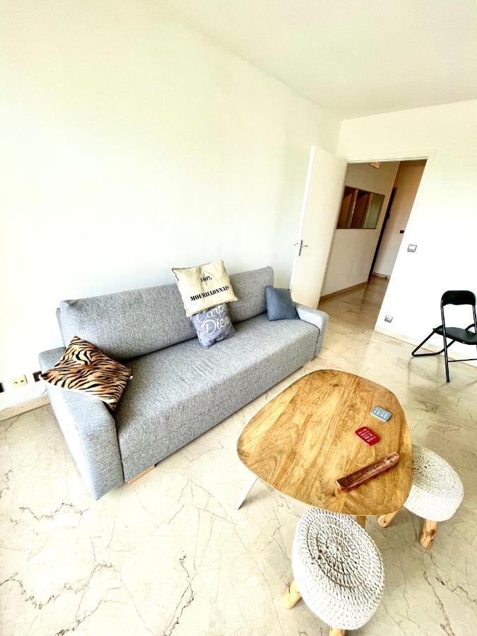 Sejourner A Toulon - Superbe Appartement Vue Mer Exterior photo